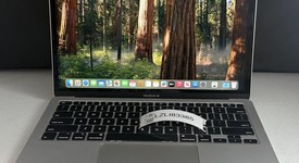 Good
													MacBook Air 2020 - 13" - I3, Silver, 256 GB, 8 GB, photo 1 of 10