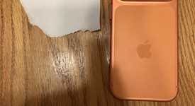 Good
													Apple iPhone 17 Pro - Unlocked, Cosmic Orange, 512 GB, A3256, photo 2 of 8