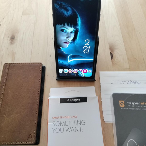 Samsung Galaxy S10 Plus - Unlocked, 1 TB, Ceramic Black, 12 GB, SM-G975U1