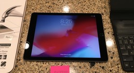 Good
													Apple iPad Pro 9.7" - Wi-Fi, Gray, 128 GB, A1673, photo 2 of 8