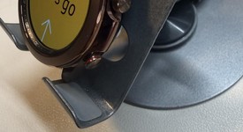 Mint
													Samsung Galaxy Watch3 - Unlocked, Mystic Bronze, 41mm, photo 2 of 6