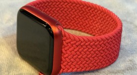 Mint
													Apple Watch Series 6 40mm - Unlocked, Red, A2293 - Cellular, Aluminum, photo 5 of 13