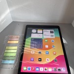 Fair Apple iPad 9th Gen - Unlocked, 256 GB, Gray, A2603