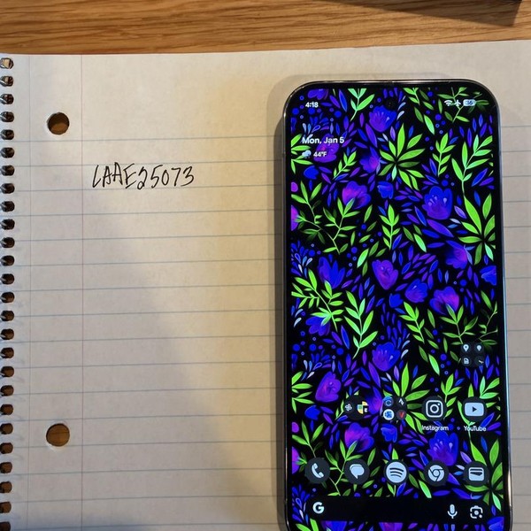 Google Pixel 10 Pro - Unlocked, 128 GB, Moonstone, G4QUR