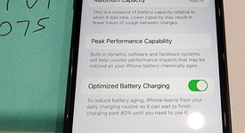 Mint
													Apple iPhone SE 3rd Gen 2022 - Unlocked, Midnight, 128 GB, A2595, photo 3 of 6