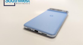 Good
													Google Pixel 8 Pro - Unlocked, Bay, 128 GB, 12 GB, G1MNW, mmWave 5G, photo 2 of 10