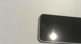 Fair
													Apple iPhone SE 1st Gen 2016 - Unlocked, Grey, 32 GB, A1662, photo 2 of 12