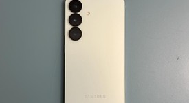 Mint
													Samsung Galaxy S25 - Unlocked Non-US, Mint, 512 GB, 12 GB, SM-S9310, photo 3 of 8