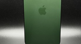 Good
													Apple iPhone 13 Pro Max - Unlocked, Green, 1 TB, A2484, photo 1 of 6