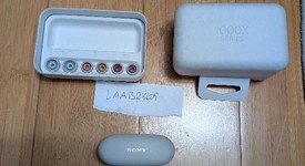 Used
													Sony WF-1000XM5 - Silver, photo 2 of 5