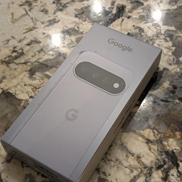 Google Pixel 11 - Unlocked, 256 GB, Frost, 12 GB, GPQQ7