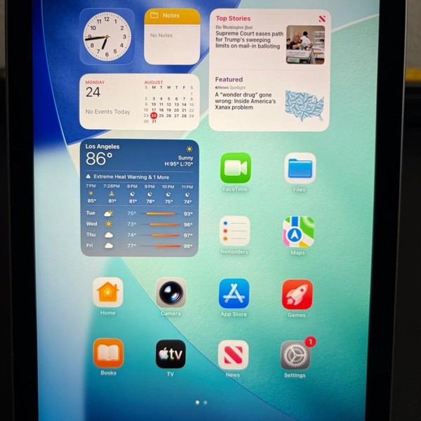 Apple iPad (9th Gen) - Wi-Fi, 64 GB, Gray, A2602