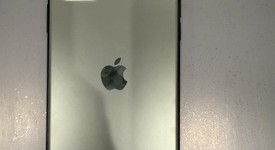 Mint
													Apple iPhone 11 Pro Max - Unlocked Non-US, Green, 256 GB, A2220, photo 3 of 6