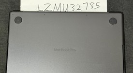 Mint
													MacBook Pro Late 2023 (M3) - 14" - Apple M3 Pro 12-core, Black, 1 TB, 18 GB, 18-core GPU, photo 3 of 17