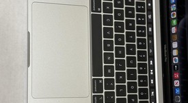 Fair
													MacBook Pro 2022 - 13" - Apple M2, Silver, 512 GB, 8 GB, photo 2 of 12
