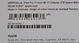 New
													Apple iPad Pro 11" (M4) 2024 - Unlocked, Black, 2 TB, 16 GB, A2837, Nano-texture Glass, photo 4 of 5