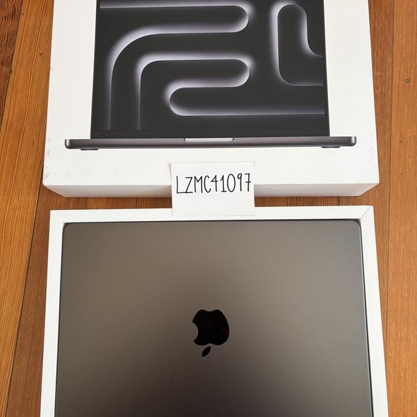 MacBook Pro 2024 - 14 inch - 512 GB, Space Black, 16 GB, Apple M4