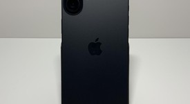 Mint
													Apple iPhone 16 Plus - Unlocked, Black, 256 GB, A3082, photo 5 of 6