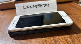 Mint
													Apple iPhone 8 - Unlocked, Silver, 64 GB, A1863, photo 2 of 9