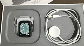 Good
													Apple Watch Series 5 40mm - Unlocked, Gray, A2094 Cellular, Aluminum, photo 4 of 5