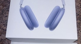 Used
													Apple AirPods Max USB-C - Purple, photo 2 of 10