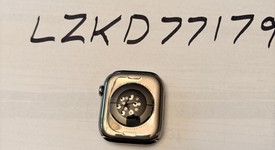 Mint
													Apple Watch Series 10 46mm - Unlocked, Natural, A3003 - Cellular, Titanium, photo 3 of 9