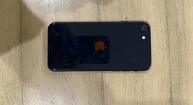 Good
													Apple iPhone SE 3rd Gen 2022 - Unlocked, Midnight, 64 GB, A2595, photo 5 of 6