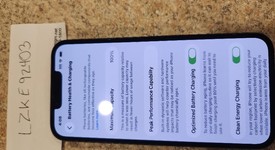 Mint
													Apple iPhone 13 - Straight Talk, Midnight, 128 GB, A2482, photo 4 of 8