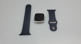 Fair
													Apple Watch SE 1st Gen 40mm - Unlocked, Silver, A2353 - Cellular, Aluminum, photo 1 of 3