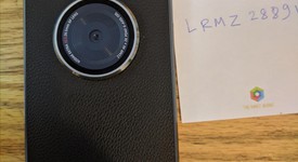 Mint
													Kodak Ektra - Unlocked, Black, 32 GB, 3 GB, photo 4 of 11