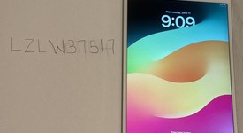 Good
													Apple iPad Pro 10.5" - Unlocked, Silver, 64 GB, photo 2 of 11