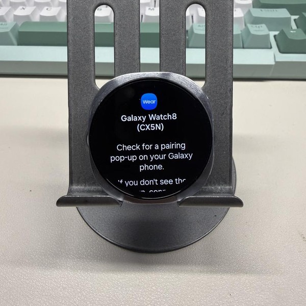 Samsung Galaxy Watch8 - Unlocked, Silver, SM-L325, 40mm
