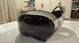 Good
													Apple Vision Pro - 512 GB, photo 2 of 8