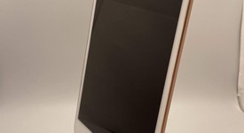 Good
													Apple iPad Mini 5th Gen - Unlocked, Gold, 256 GB, photo 2 of 5