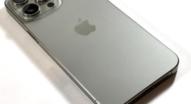 Good
													Apple iPhone 15 Pro Max - Verizon, Natural, 256 GB, A2849, photo 3 of 8