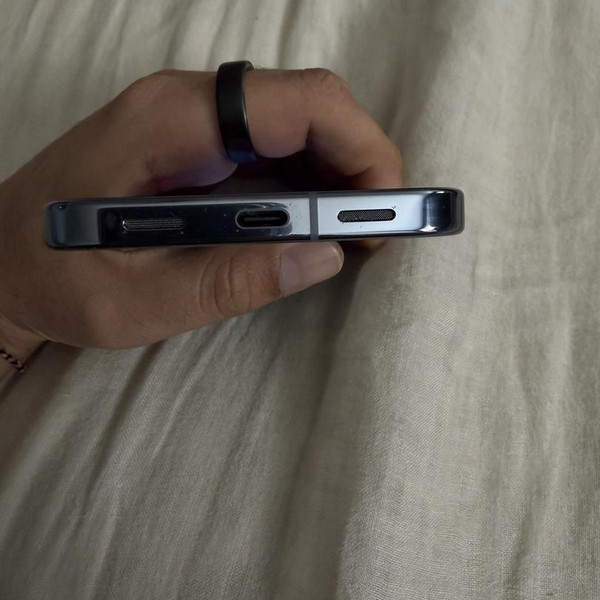 Google Pixel 10 Pro XL - Unlocked, 256 GB, Moonstone, GUL82