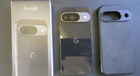 Fair
													Google Pixel 9 - Unlocked, Obsidian, 128 GB, 12 GB, G2YBB, photo 2 of 10