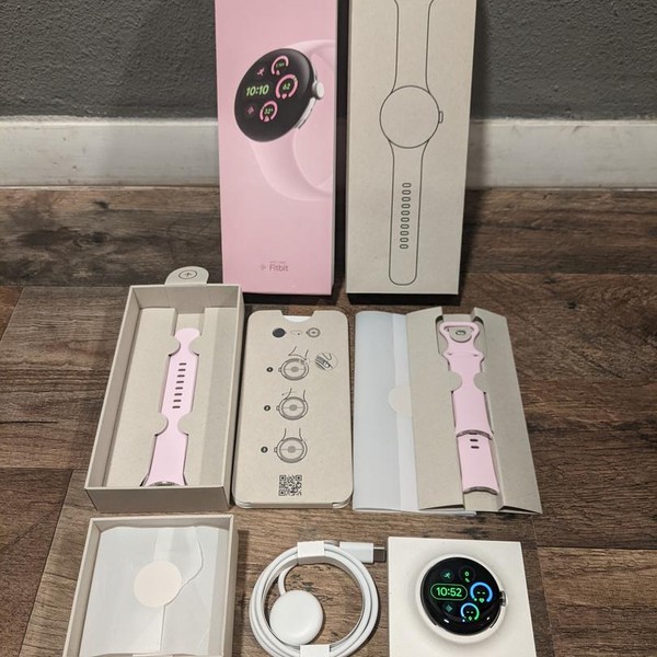 Google Pixel Watch 3 - Wi-Fi, Silver, 41mm, Wi-Fi