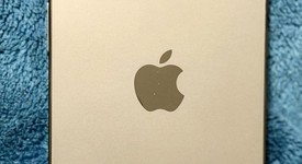 Mint
													Apple iPhone 15 Pro - Unlocked Non-US, Black, 256 GB, A3104, photo 4 of 10