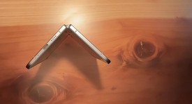 Good
													Google Pixel 10 Pro Fold - Unlocked, Moonstone, 256 GB, GU0NP, photo 4 of 5