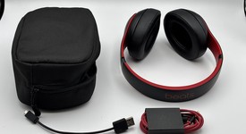 Used
													Beats Studio3 - Black & Red, photo 1 of 4