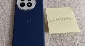 Mint
													OnePlus 13 - Unlocked, Midnight Ocean, 512 GB, 16 GB, photo 5 of 12