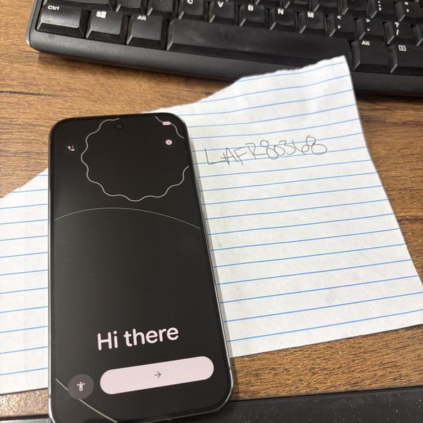 Google Pixel 10 Pro - Unlocked, 128 GB, Obsidian, GA09887