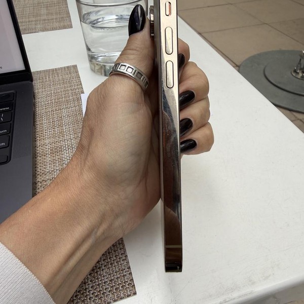 Apple iPhone 14 Pro - AT&T, 256 GB, Gold, A2650