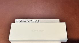 New
													Apple Watch Series 10 42mm - Black, A2997 - GPS, Aluminum, photo 2 of 3