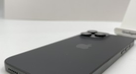 Good
													Apple iPhone 15 Pro Max - Unlocked, Black, 256 GB, A2849, photo 4 of 5