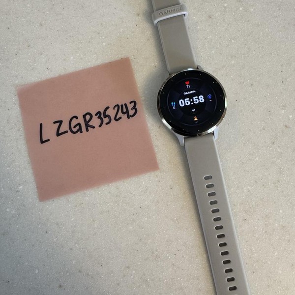 Garmin Venu 3S - Gold