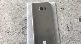 Mint
													Samsung Galaxy S7 Edge - Verizon, Silver, 32 GB, SM-G935V, photo 4 of 4