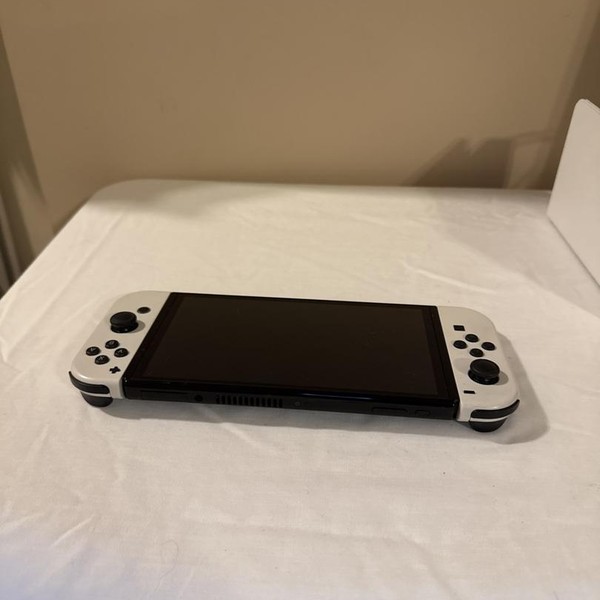 Nintendo Switch - OLED - White, 64 GB