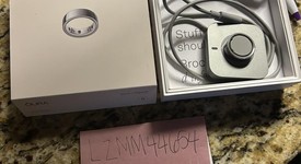 Good
													Oura Ring Gen 4 - Silver, Size 8, photo 2 of 5